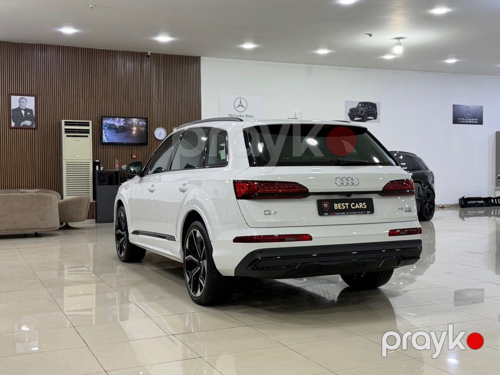 Audi Q7, 2.0 L, 2020 il, 80 000 km — Avtomobillər, Bakı (11)