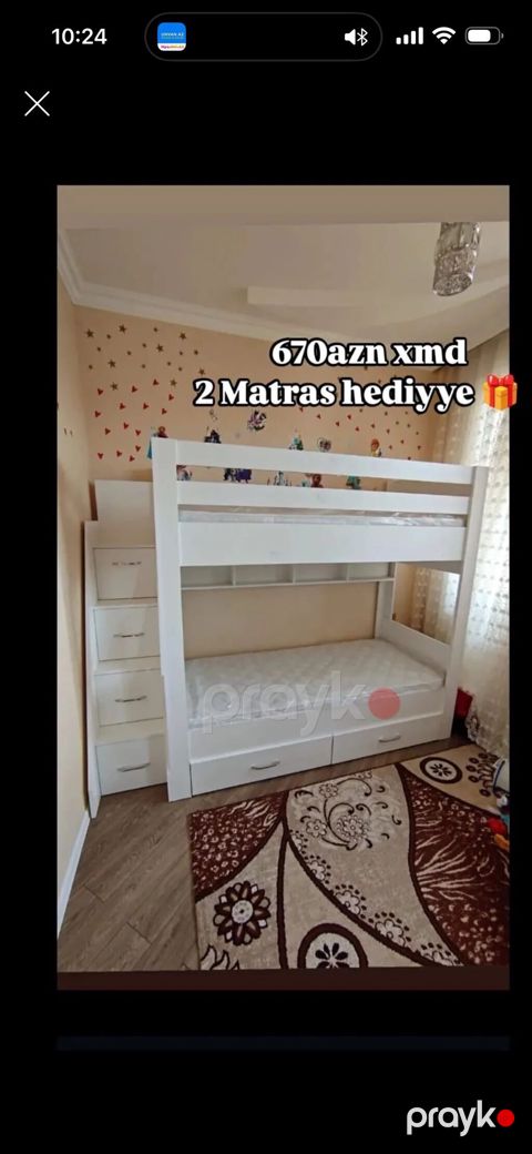 İki mərtəbəli uşaq çarpayısı – ağ rəngdə, funksional dizayn: - Yuxarı — Bakı