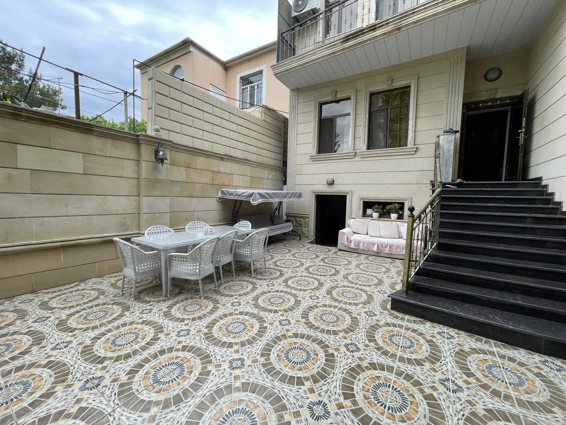 Nəsimi m.st, 6 otaqlı Villa satılır - 300 m², 2 mərtəbə, 3 sot — Ev, villa, Bakı (3)
