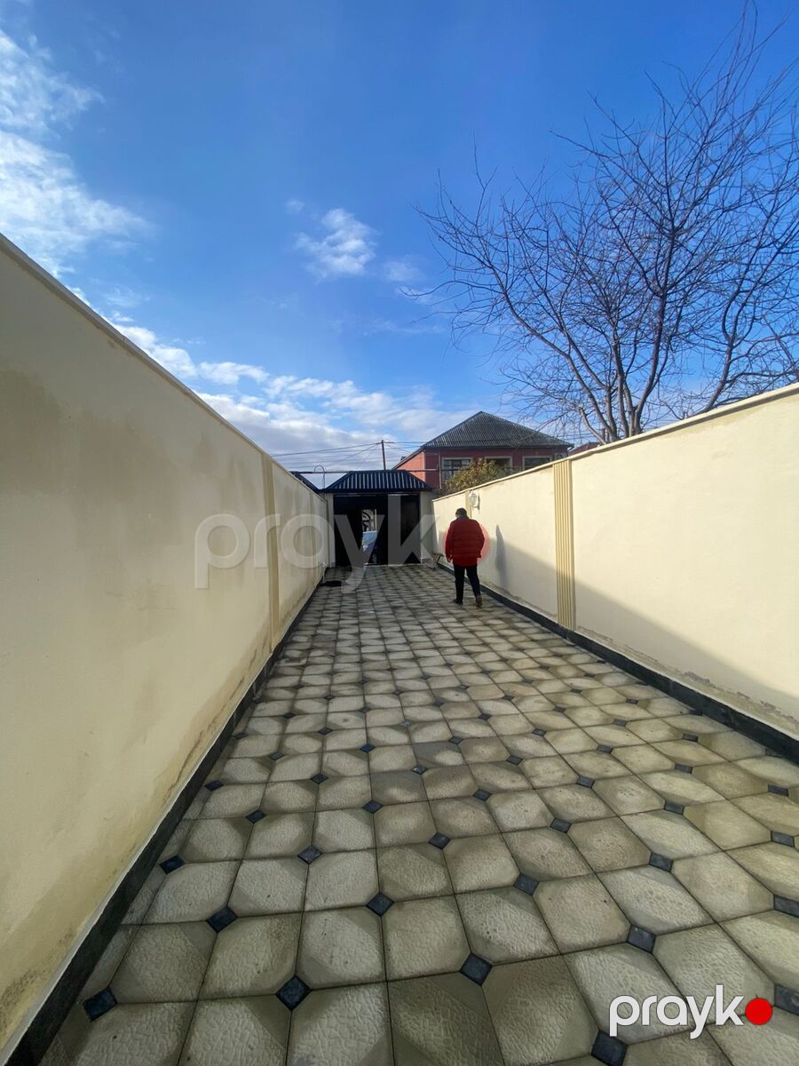 Satılır 6 otaqlı həyət evi/bağ evi 200 m² — Ev, villa, Bakı (2)