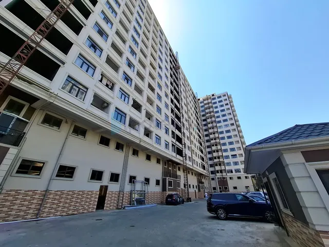 Satılır: 4 Otaq, Yeni tikili, Nizami r., 8-ci km q., 110.00 m²