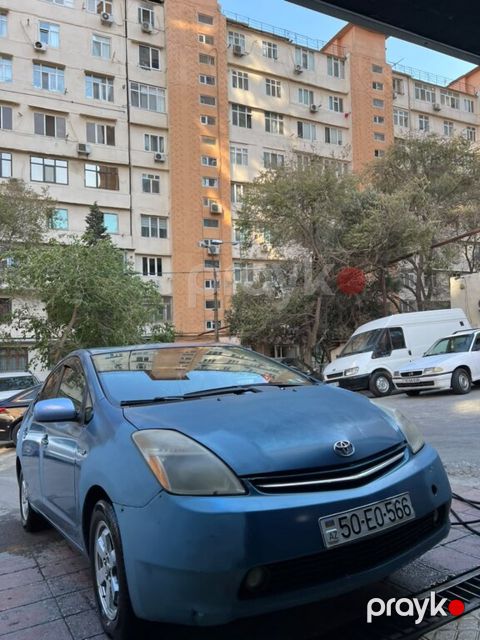 Toyota Prius, 1.5 L, 1.3 kWh, 2006 il, 400 000 km — Bakı
