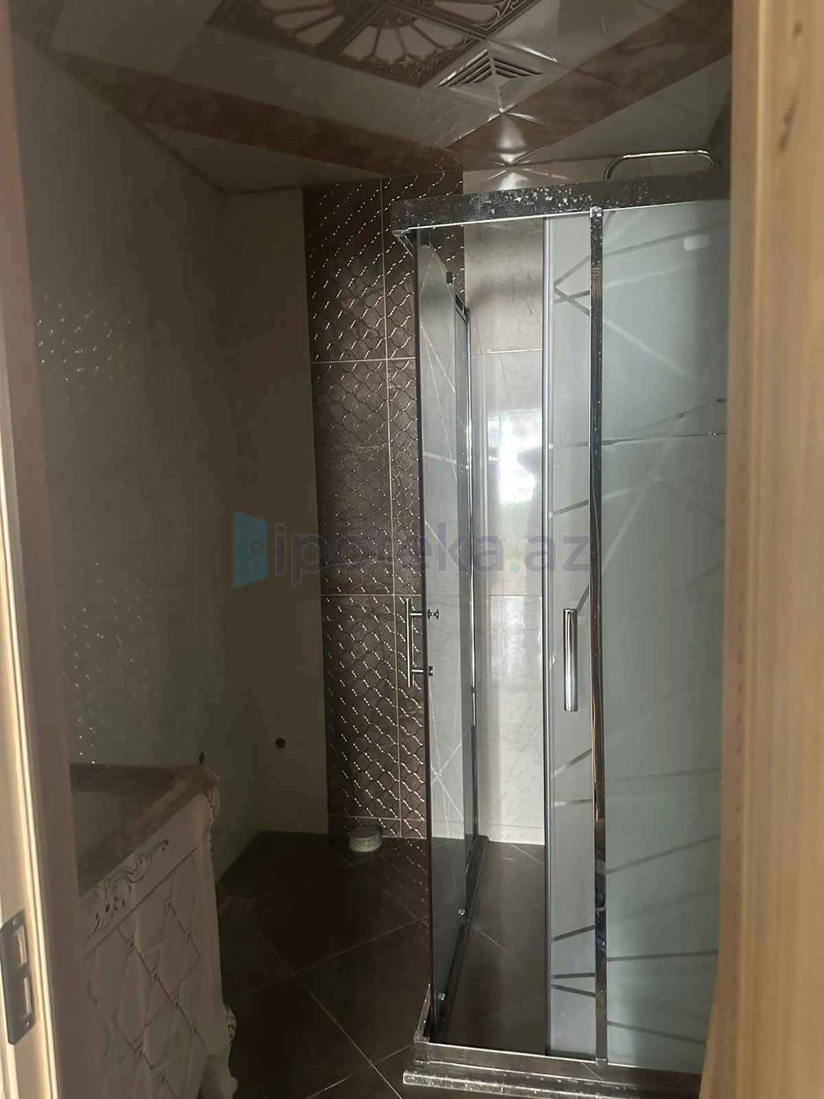 Satılır: 3 Otaq, Yeni tikili, 135.00 m² — Mənzil, Bakı (6)