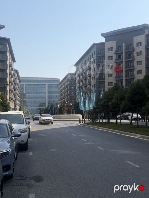 Satılır obyekt 326 m² — Bakı