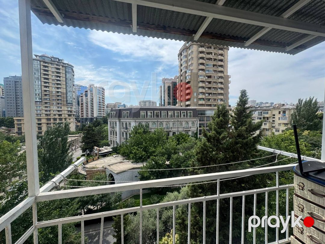 İcarəyə verilir 3 otaqlı köhnə tikili 65 m² — Mənzil, Bakı (2)