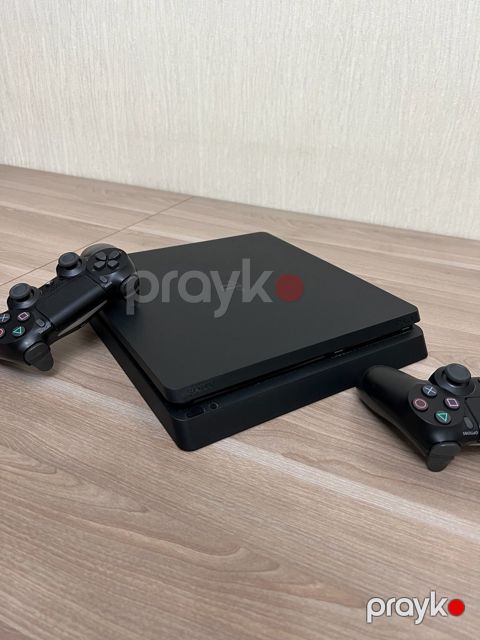 Sony PlayStation 4 Slim 1TB + 2 pult + FC 25 — Bakı