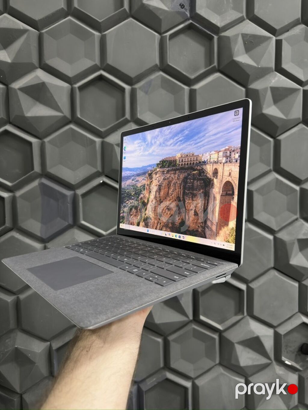 Microsoft Surface 1867 Cpu: Intel core i7-1065g7 RAM: 16 gb 3733 — Digər notbuklar, Bakı (3)