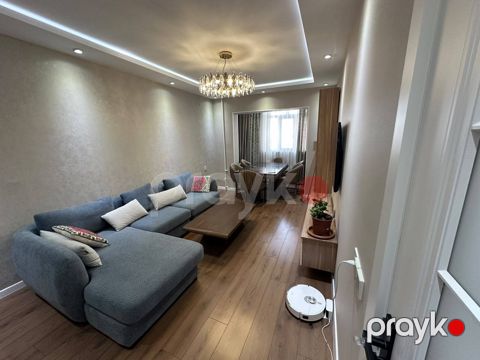 Satılır 2 otaqlı köhnə tikili 65 m² — Bakı