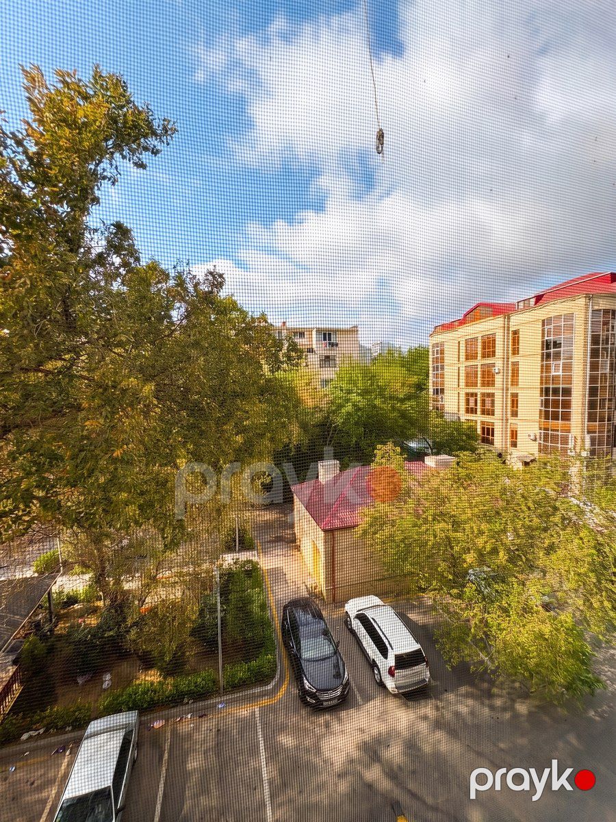 Satılır 2 otaqlı köhnə tikili 57 m² — Mənzil, Bakı (9)