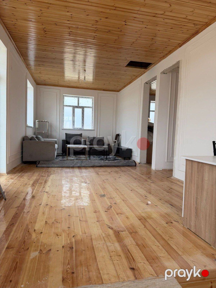 Satılır 5 otaqlı həyət evi/bağ evi 250 m² — Ev, villa, Bakı (4)