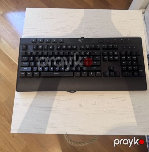 Tam ölçülü simli klaviatura - Tam ölçülü layout: funksiya düymələri — Digah