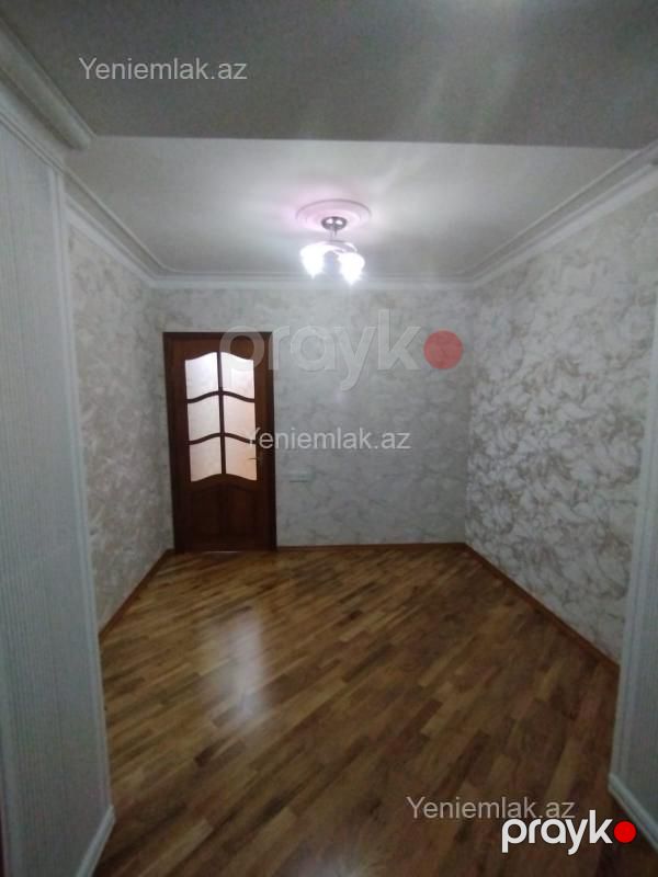 Satılır 4 otaqlı Bina evi menzil (Köhnə tikili), 92 m², 17-ci mikrorayon — Mənzil, Sumqayıt (6)