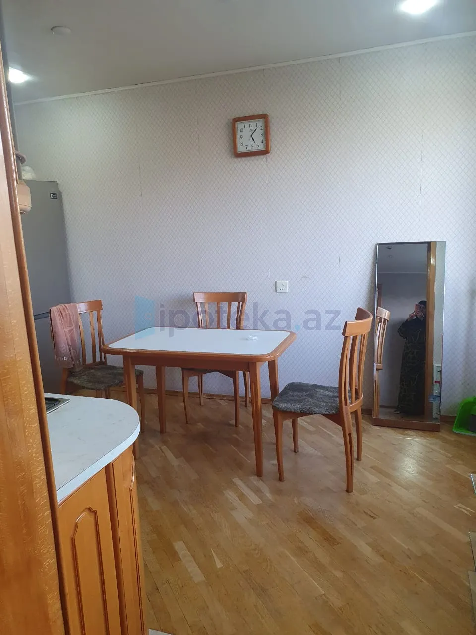 Satılır: 4 Otaq, Köhnə tikili, Səbail r., Badamdar q., 120.00 m² — Mənzil, Bakı (7)