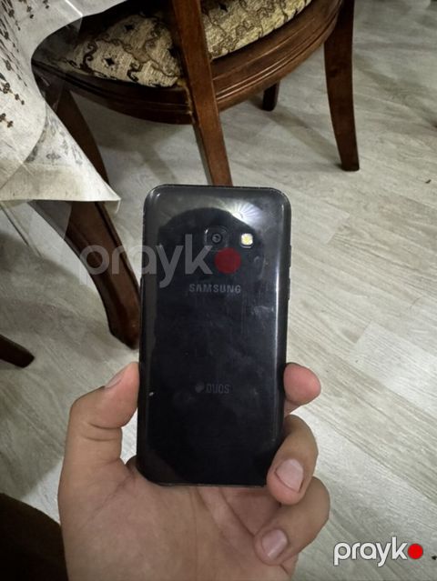 Samsung Galaxy A3 2017, rəng - Qara, İki sim kartlı — Masazır