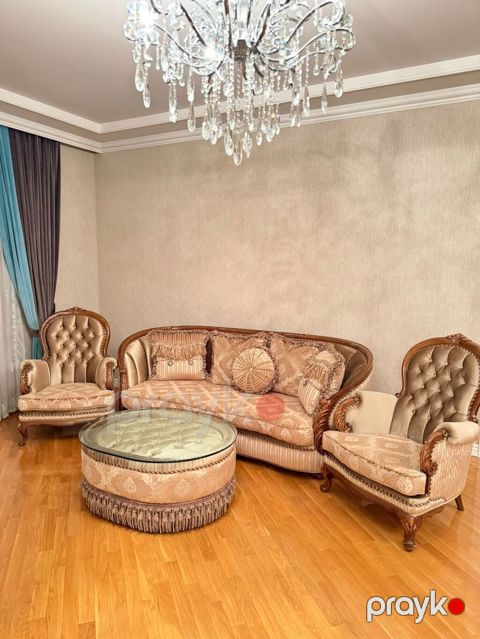 İşlənmiş, Divan, Jurnal masası, 2 kreslo, Açılan — Bakı