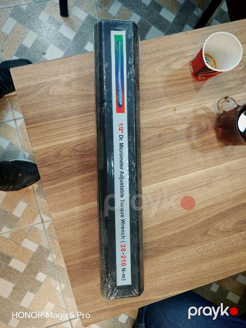 Tork açar 28/210 Nyton — Bakı