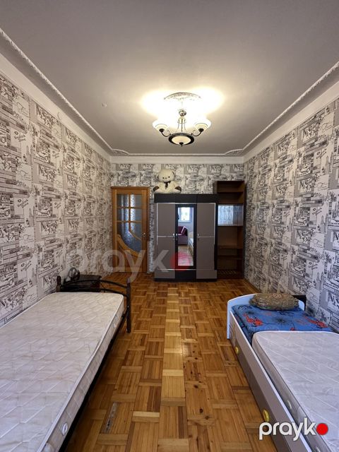 İcarəyə verilir 3 otaqlı köhnə tikili 80 m² — Bakı