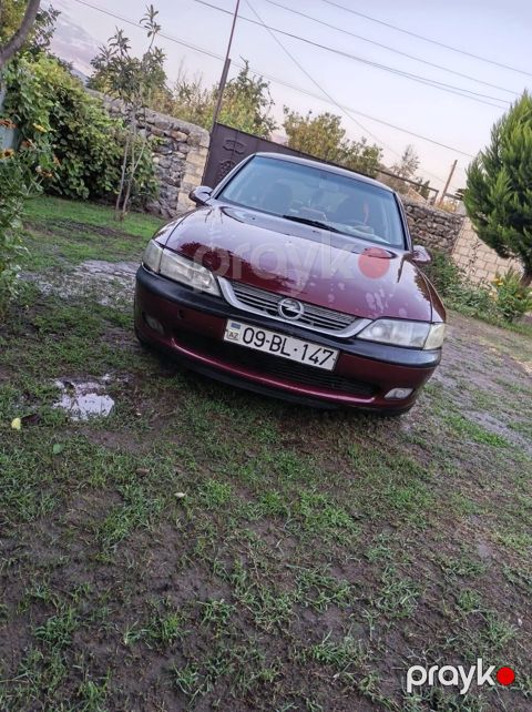 Opel Vectra: 2 l 1998 il Sedan — Balakən
