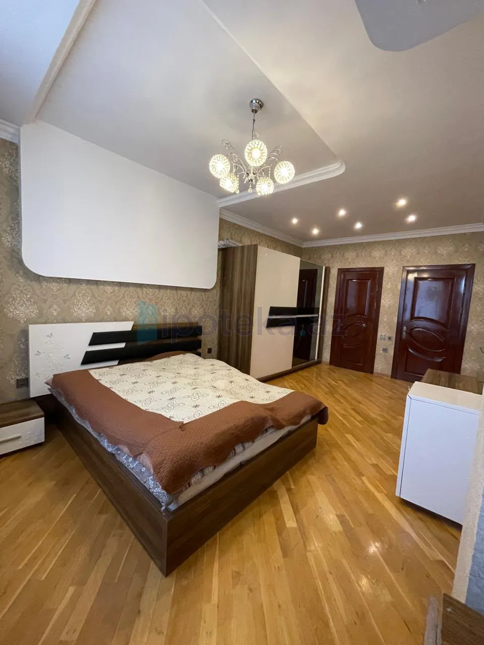 Satılır: 3 Otaq, Yeni tikili, Yasamal r., Yeni Yasamal q., 150.00 m² — Mənzil, Bakı (4)