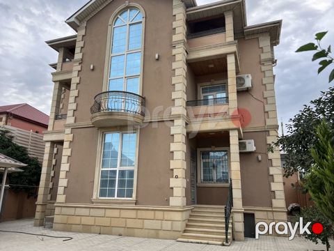 Satılır 7 otaqlı həyət evi/bağ evi 500 m² — Bakı