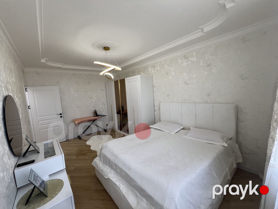 Satılır 3 otaqlı köhnə tikili 100 m² — Mənzil, Bakı (5)