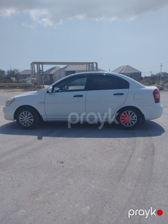 Hyundai Accent, 1.4 L, 2009 il, 784 000 km — Avtomobillər, Bakı (12)