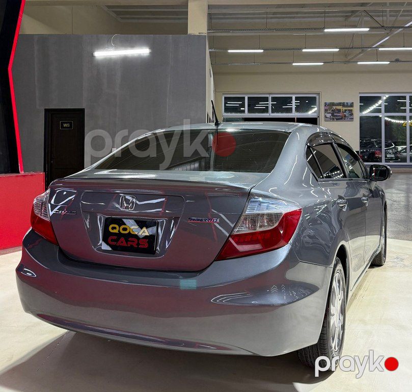 Honda Insight, 1.5 L, 0.58 kWh, 2011 il, 440 000 km — Avtomobillər, Sumqayıt (12)
