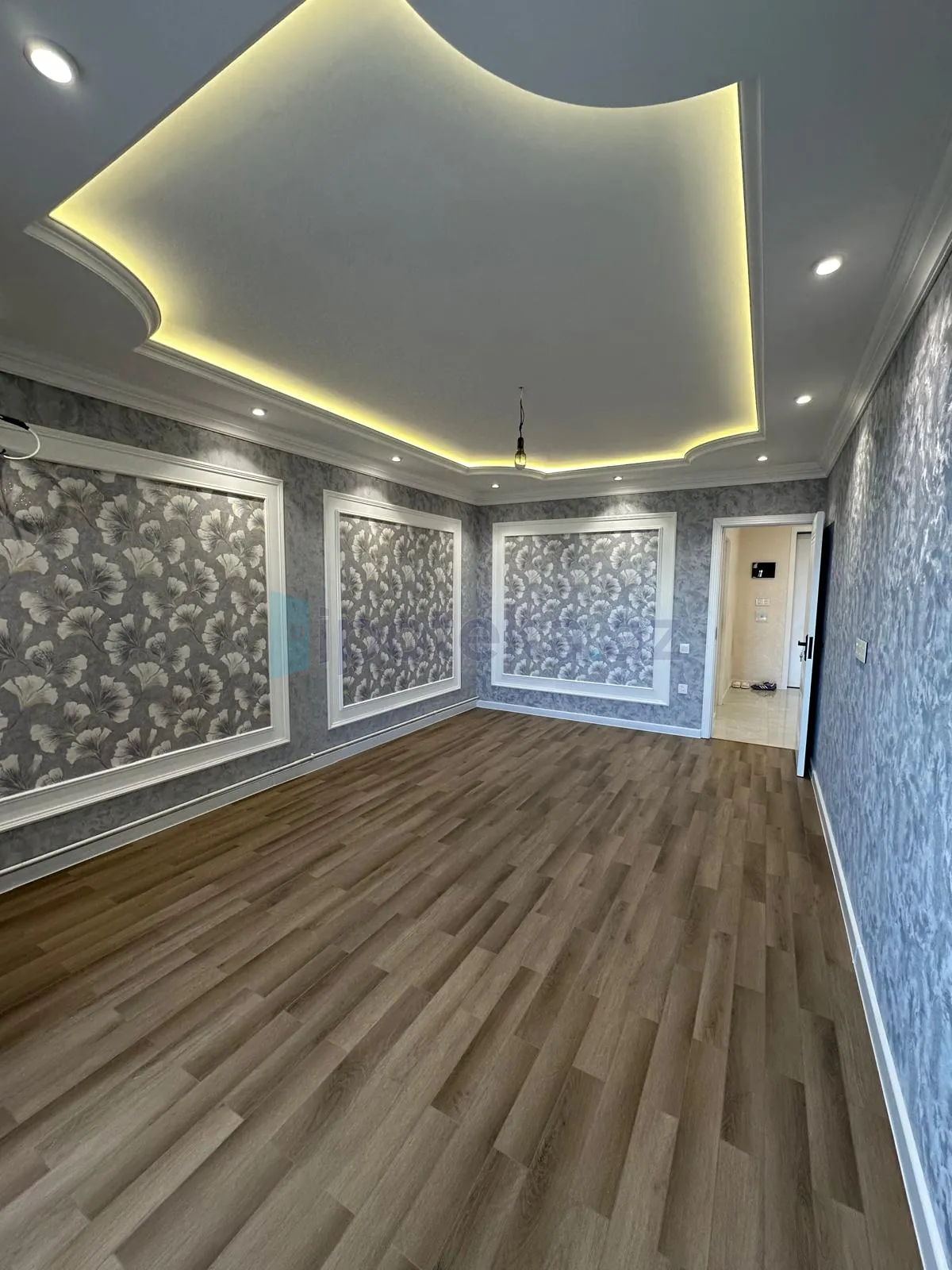 Satılır: 3 Otaq, Köhnə tikili, Nərimanov r., 75.00 m² — Mənzil, Bakı (2)