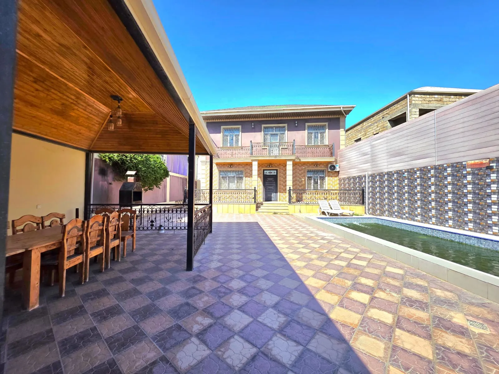 Şüvəlan, 6 otaqlı Həyət evi satılır - 200 m², 2 mərtəbə, 8 sot — Ev, villa, Bakı (6)