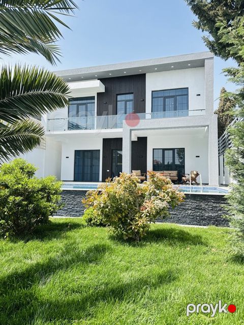Satılır 5 otaqlı həyət evi/bağ evi 200 m² — Bakı