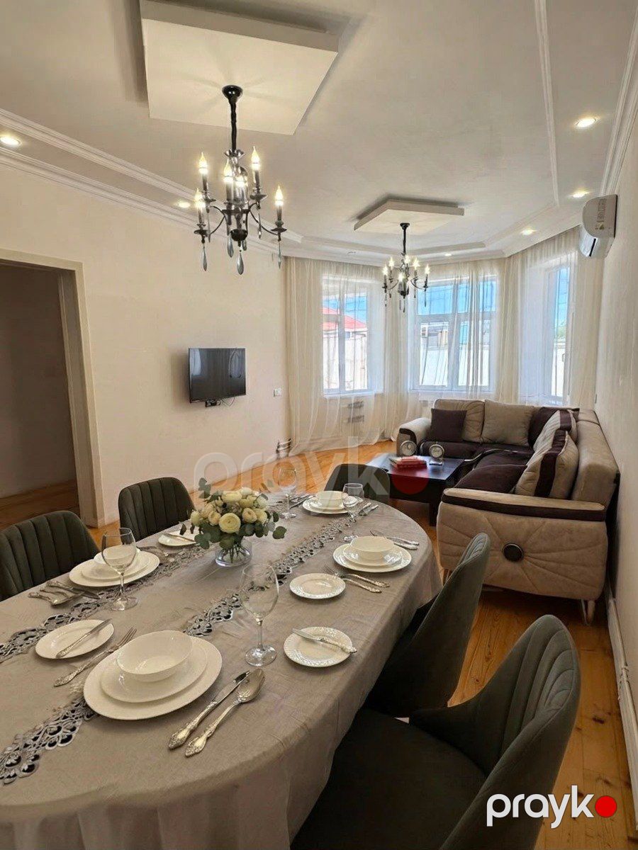 İcarəyə verilir 4 otaqlı həyət evi/bağ evi 200 m² — Ev, villa, Bakı (6)