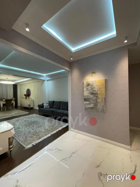 Satılır 3 otaqlı yeni tikili 146 m² — Bakı