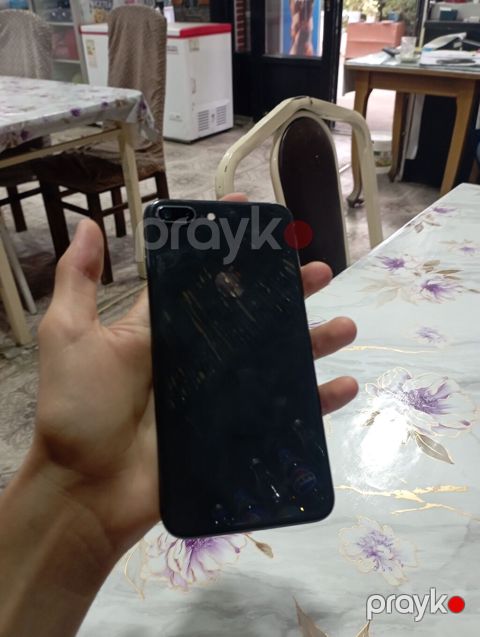 IPhone 8 Plus, Qara, Barmaq izi — Mingəçevir