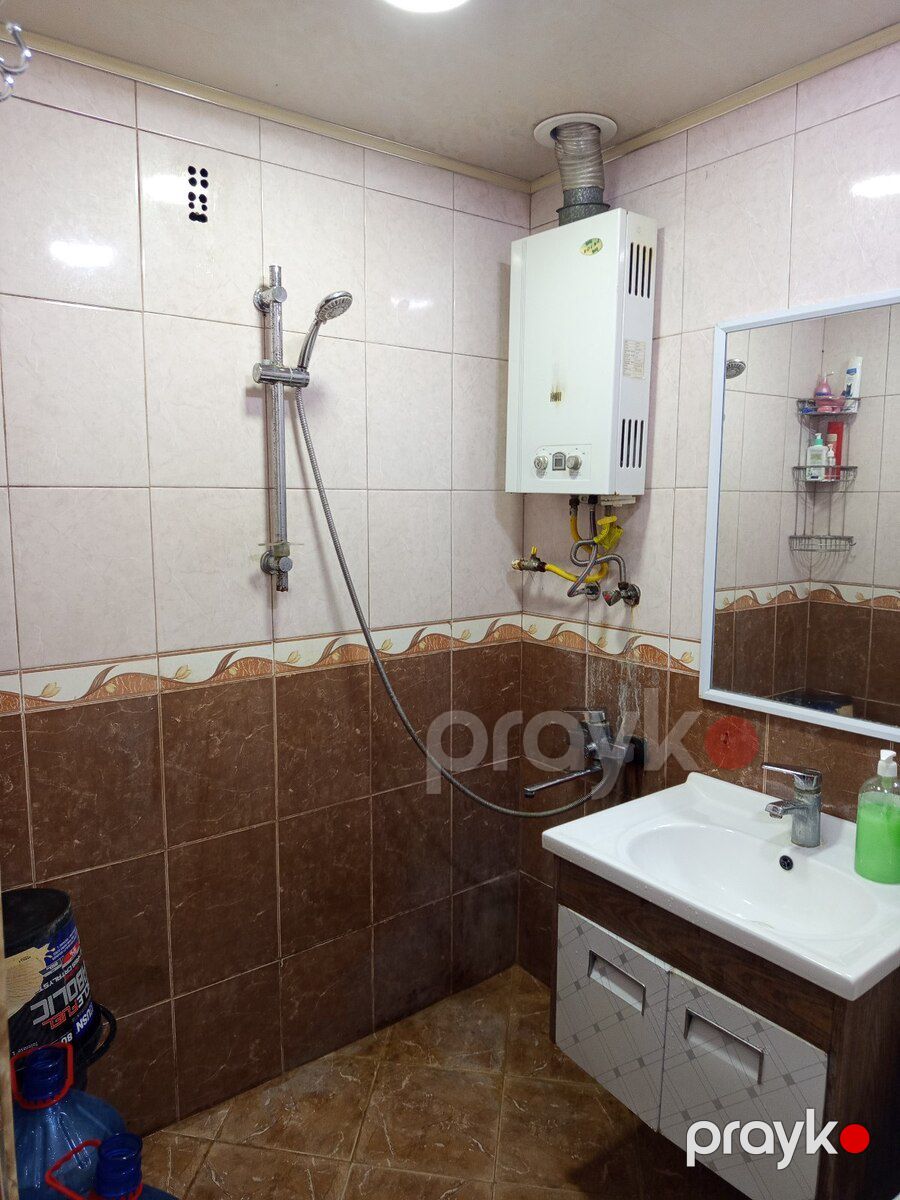 2-otaqlı mənzil, Neftçilər m., 48 m² — Mənzil, Bakı (10)