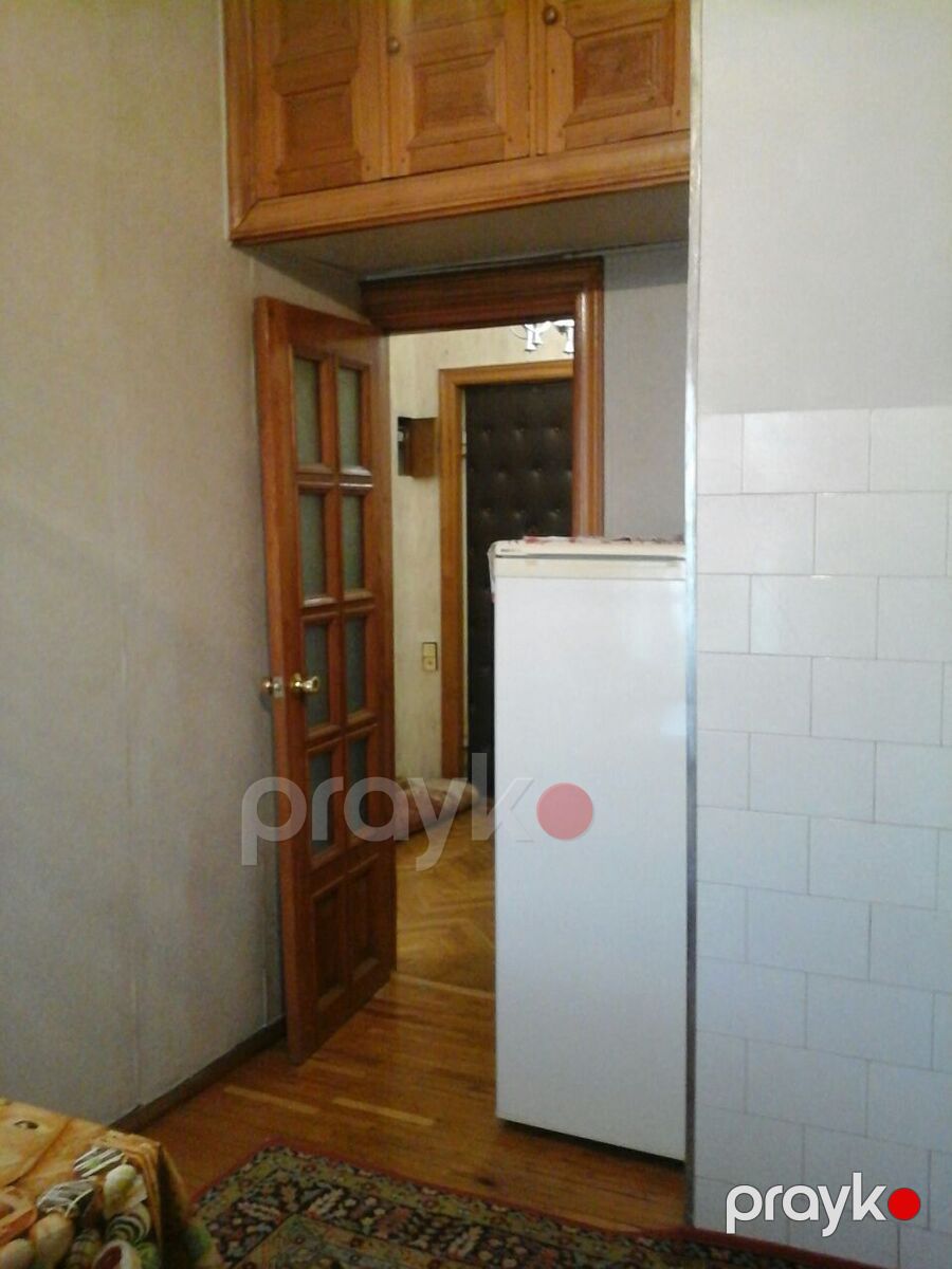 Satılır 2 otaqlı köhnə tikili 65 m² — Mənzil, Bakı (9)