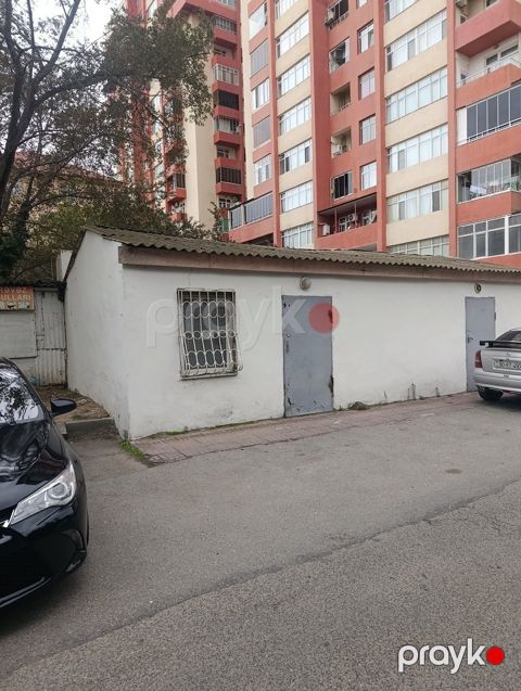 Satılır obyekt 75 m² — Bakı