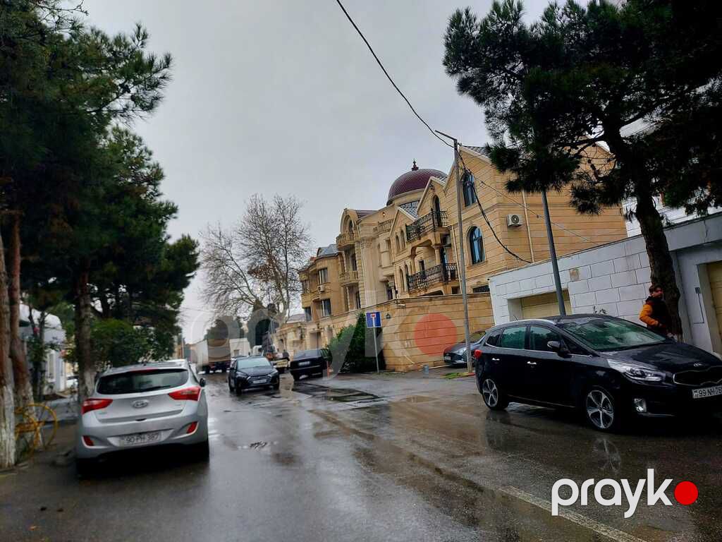 Satılır 17 otaqlı həyət evi/bağ evi 950 m² — Ev, villa, Bakı (2)