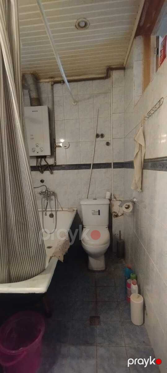 Satılır 1 otaqlı köhnə tikili 42 m² — Mənzil, Bakı (11)