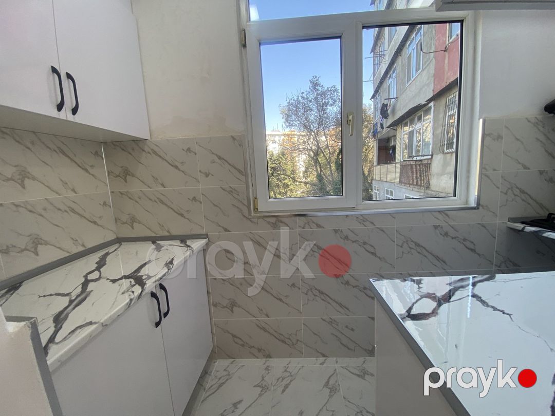 Satılır 2 otaqlı köhnə tikili 44 m² — Mənzil, Bakı (10)