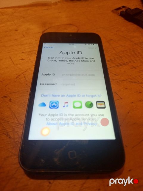 Apple iPhone 5 Black/Slate 32GB — Bakı