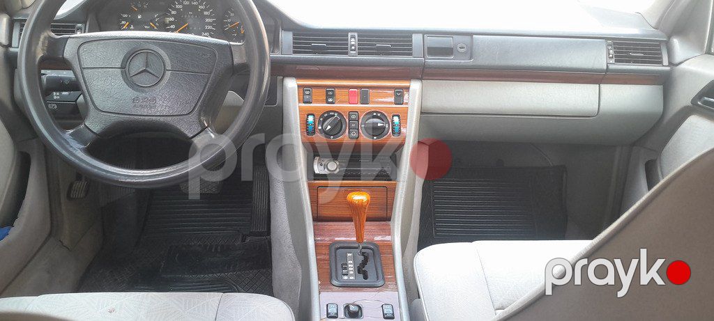 Mercedes 220 E, 2.2 L, 1993 il, 365 000 km — Avtomobillər, Bakı (10)