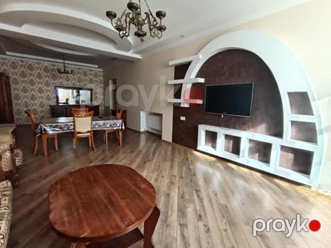 Satılır 3 otaqlı yeni tikili 150 m² — Bakı