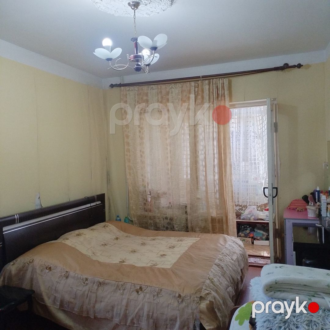 Satılır 1 otaqlı köhnə tikili 40 m² — Mənzil, Bakı (7)