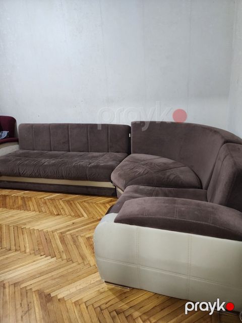 Künc divan — Bakı