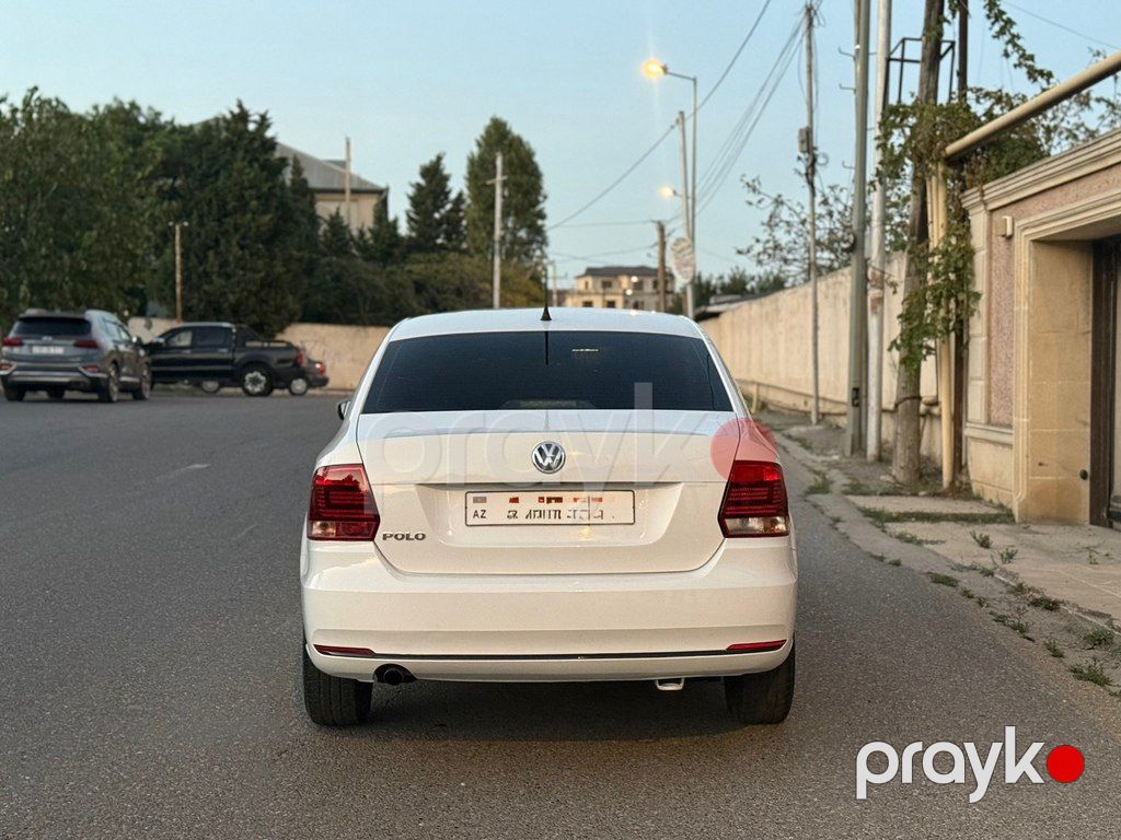 Volkswagen Polo, 1.6 L, 2019 il, 132 000 km — Avtomobillər, Bakı (4)