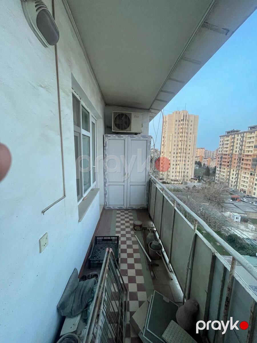 Satılır 4 otaqlı köhnə tikili 110 m² — Mənzil, Bakı (3)