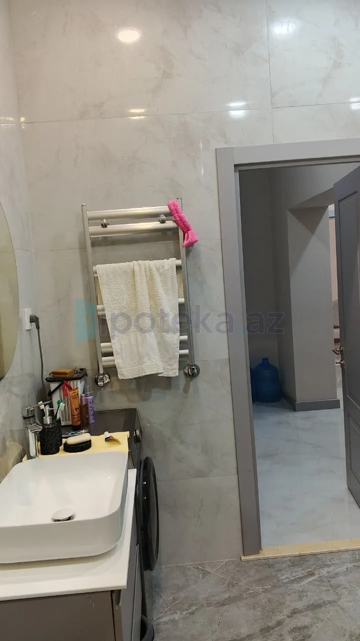 Satılır: 2 Otaq, Yeni tikili, Binəqədi r., 7-ci mkr q., 61.00 m² — Mənzil, Bakı (2)