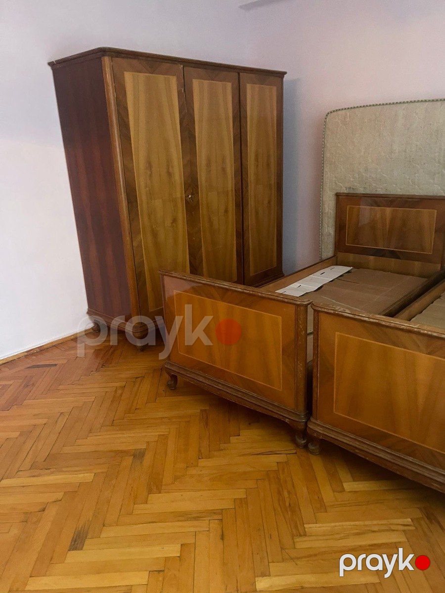 Satılır 2 otaqlı köhnə tikili 59 m² — Mənzil, Bakı (8)