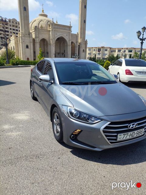 Hyundai Avante, 1.6 L, 2016 il, 200 000 km — Bakı
