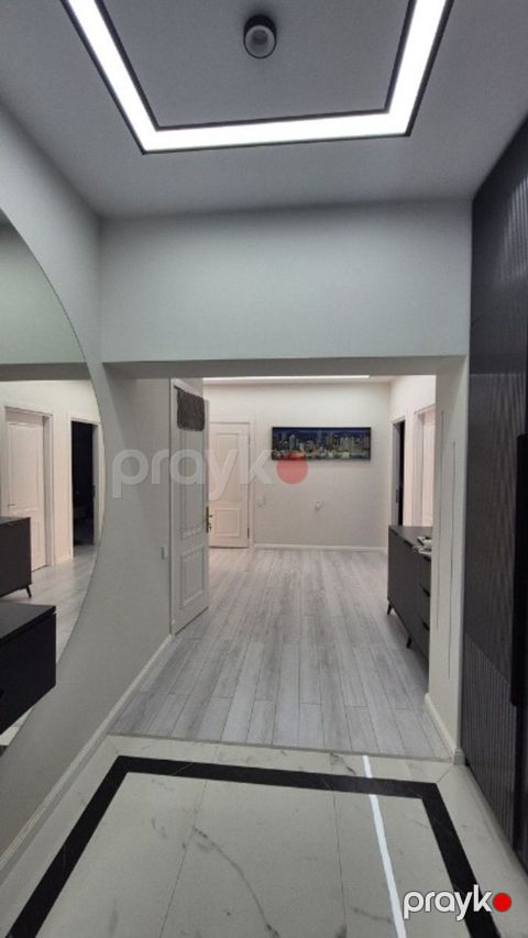 Satılır 3 otaqlı yeni tikili 155 m² — Bakı